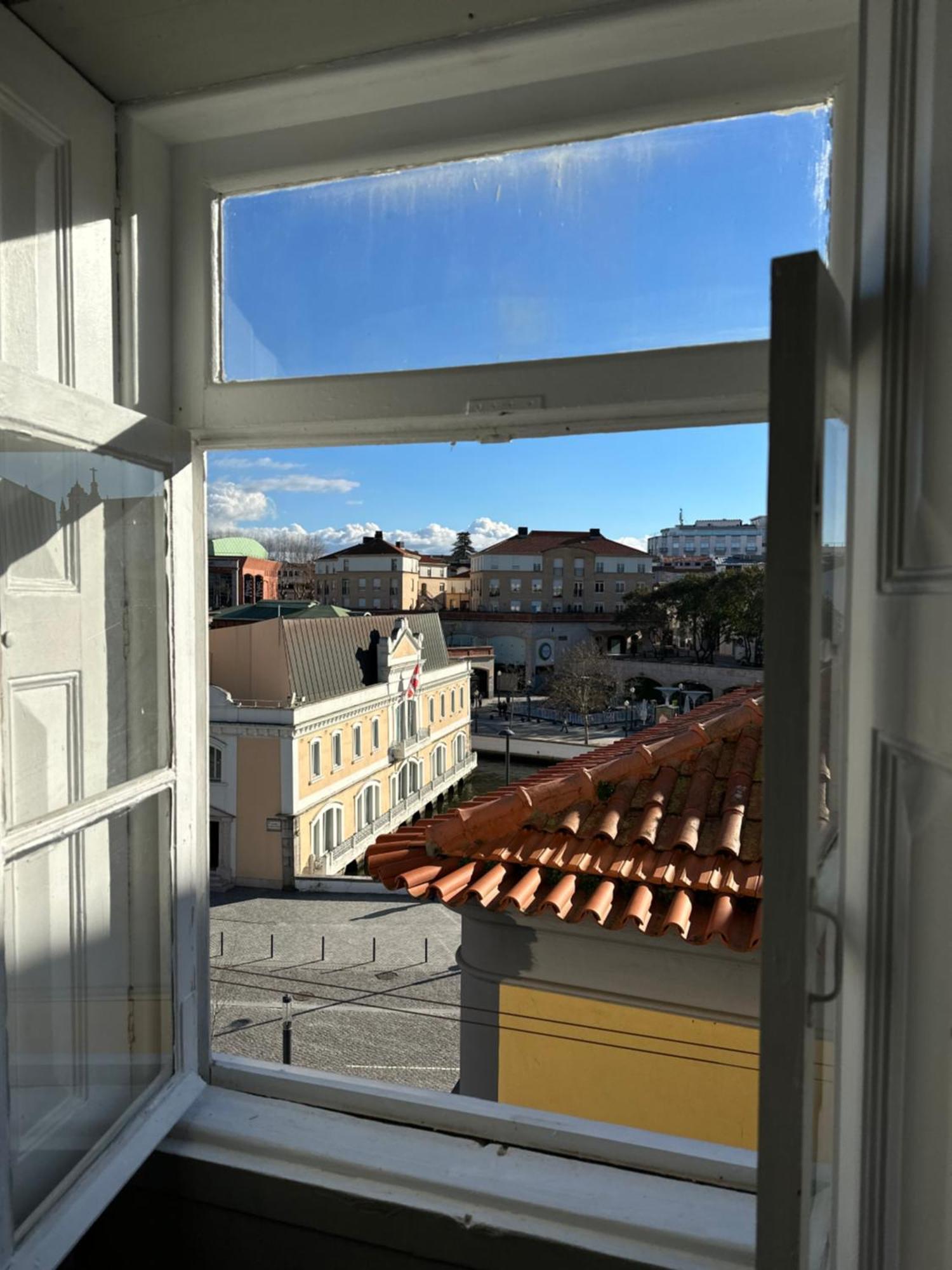 A Beira Hostel Авейру Экстерьер фото
