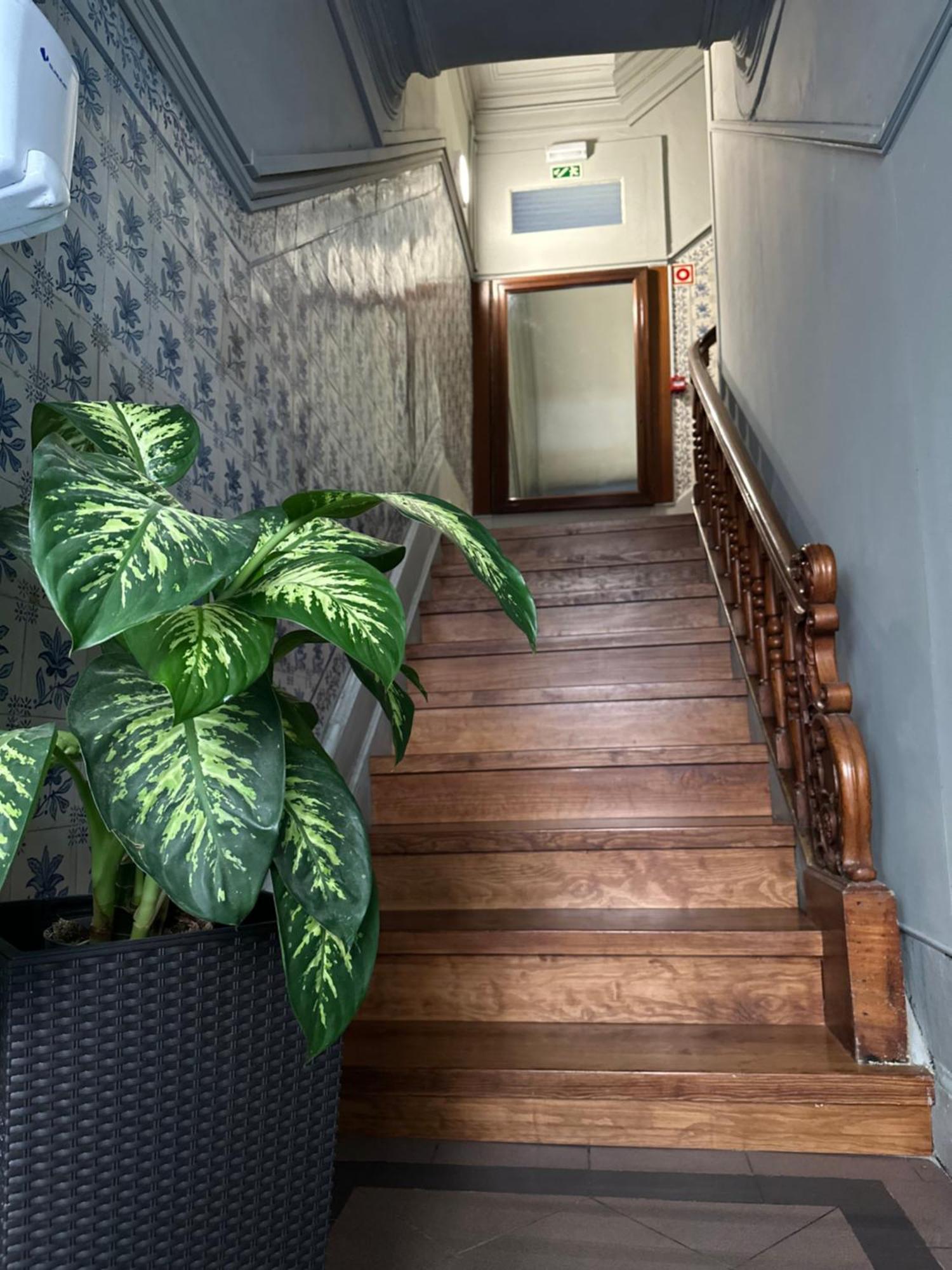 A Beira Hostel Авейру Экстерьер фото