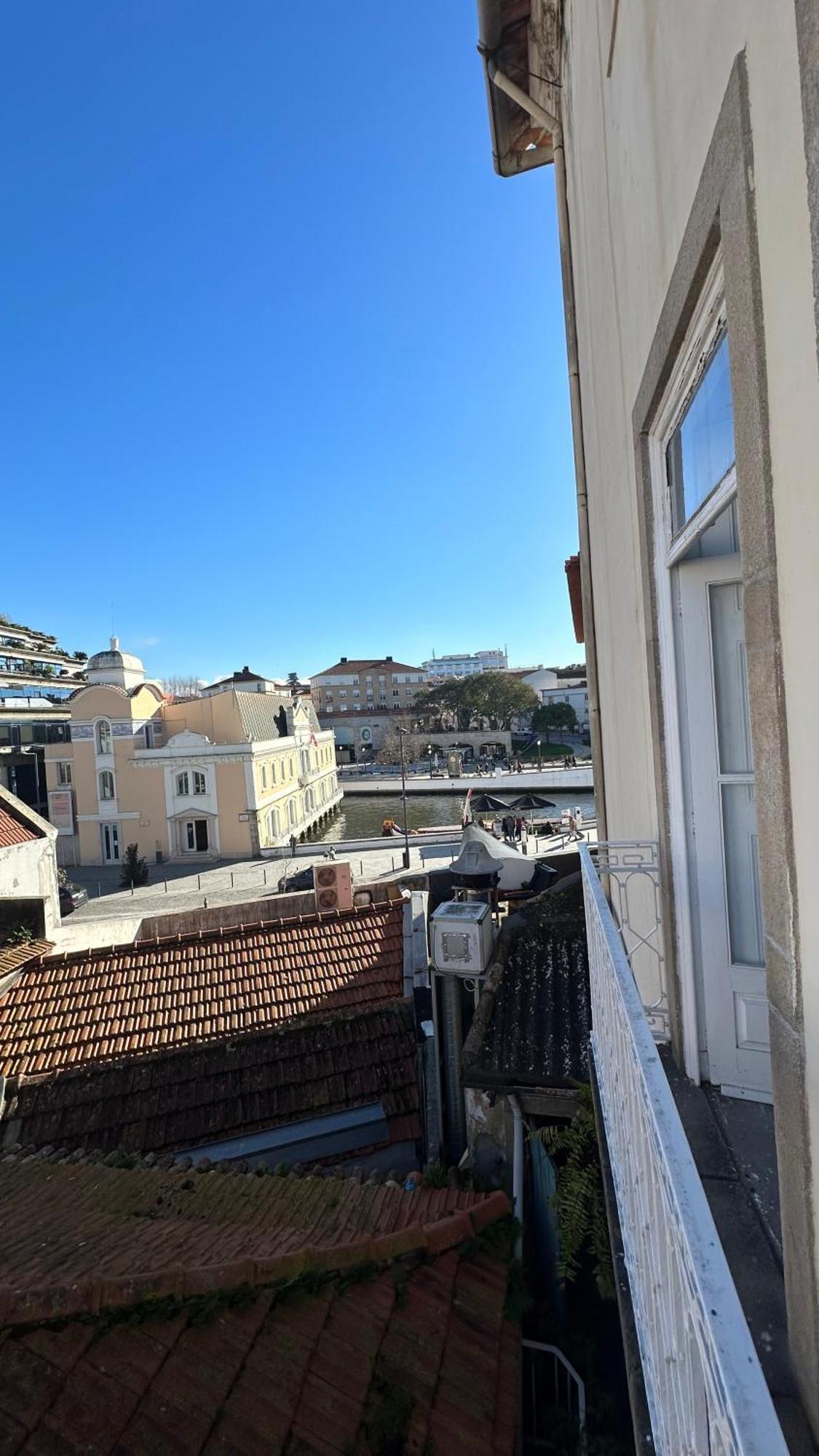 A Beira Hostel Авейру Экстерьер фото