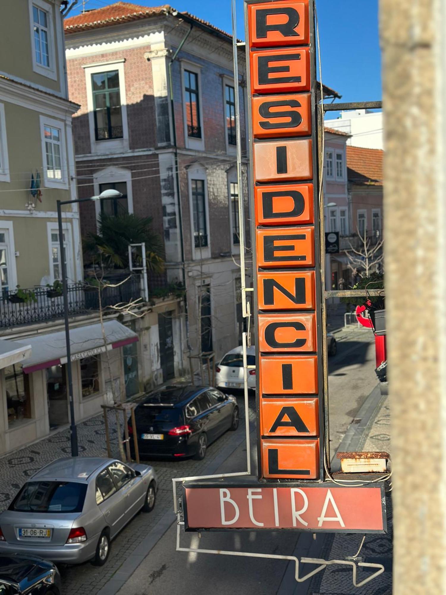 A Beira Hostel Авейру Экстерьер фото