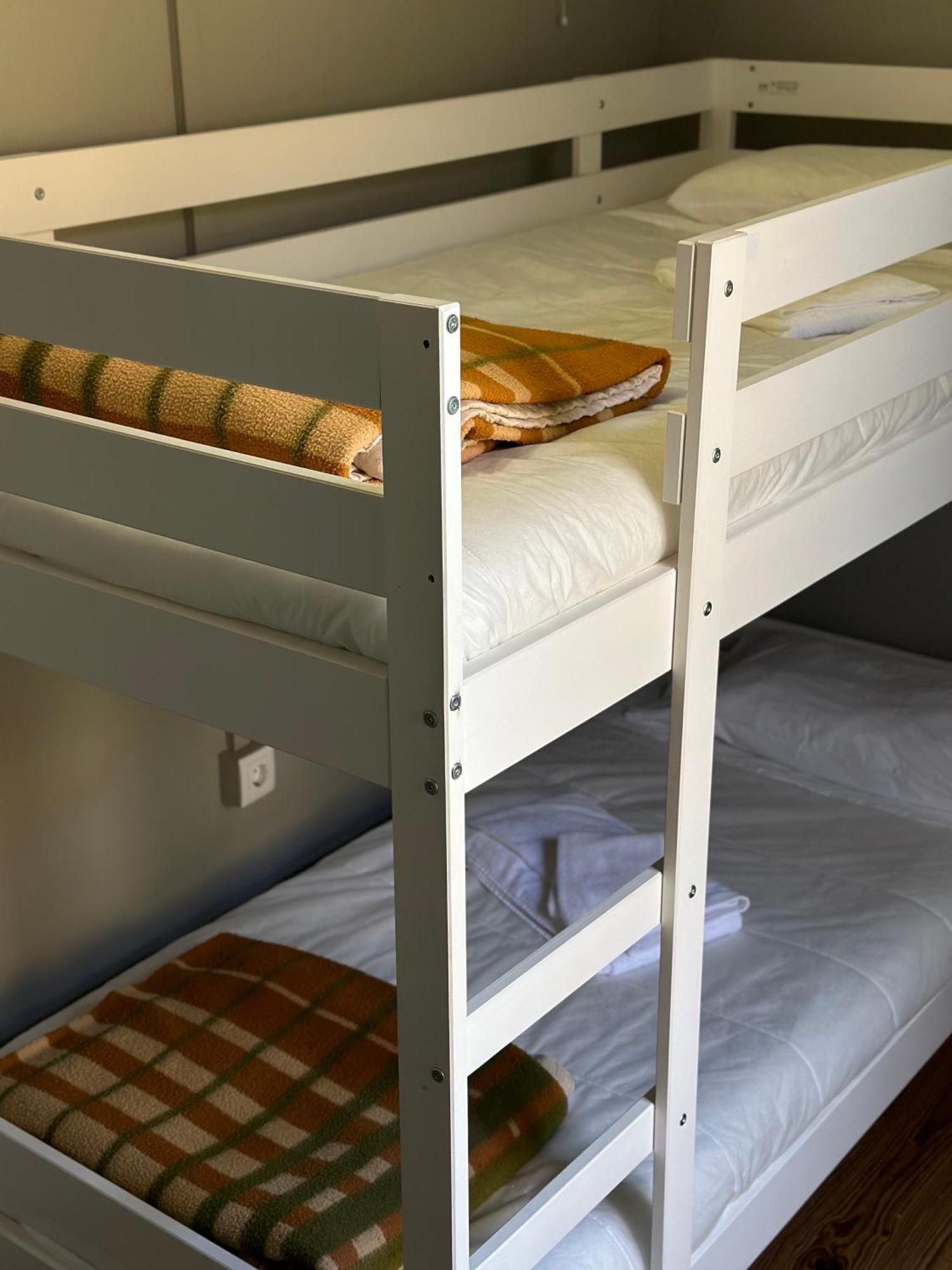 A Beira Hostel Авейру Экстерьер фото