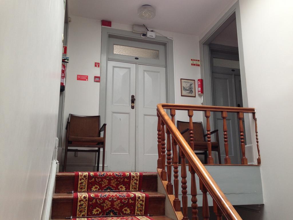A Beira Hostel Авейру Экстерьер фото